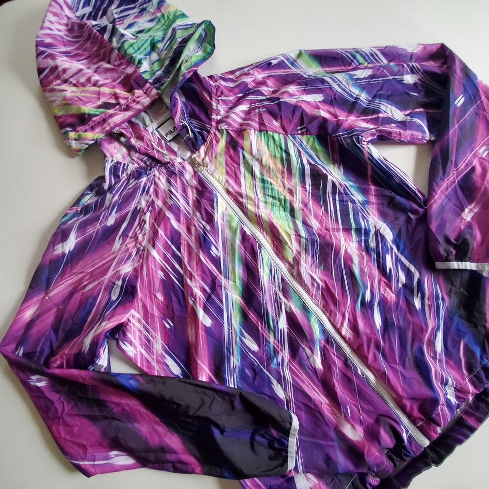 Fila windbreaker size small
